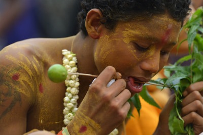 Fêtes et Festivals: fête dédiée à Kali dans Yangon